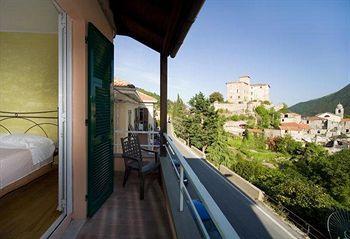 Albergo Cecchin Balestrino Bagian luar foto