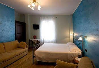 Albergo Cecchin Balestrino Bagian luar foto